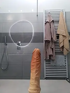 MATTIS11 online show from 7, 11, 2025