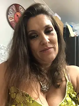 Snapshot of Lwhite1 chatting on 15, 12, 2024 Lwhite1 online show from 15, 12, 2024