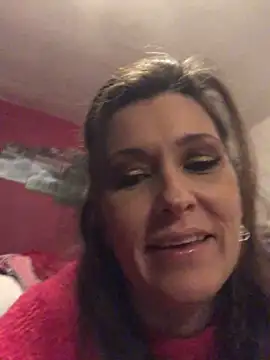 Snapshot of Lwhite1 chatting on 22, 12, 2024 Lwhite1 online show from 22, 12, 2024