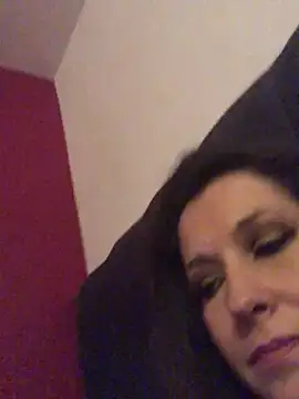 Snapshot of Lwhite1 chatting on 29, 12, 2024 Lwhite1 online show from 29, 12, 2024