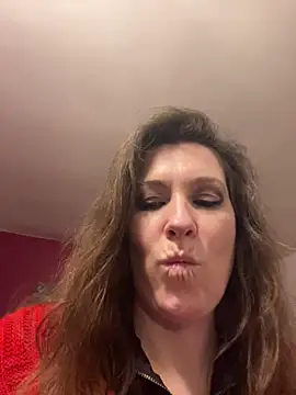 Snapshot of Lwhite1 chatting on 24, 2, 2025 Lwhite1 online show from 24, 2, 2025