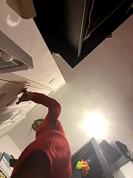 Snapshot of Lwhite1 chatting on 20, 9, 2025 Lwhite1 online show from 20, 9, 2025