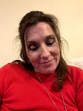 Snapshot of Lwhite1 chatting on 5, 10, 2025 Lwhite1 online show from 5, 10, 2025