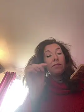 Lwhite1 online show from 11, 6, 2026