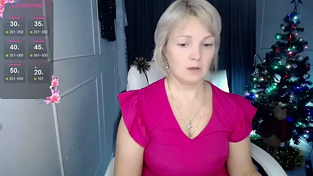 Snapshot of Juarnea chatting on 20, 12, 2024 Juarnea online show from 20, 12, 2024