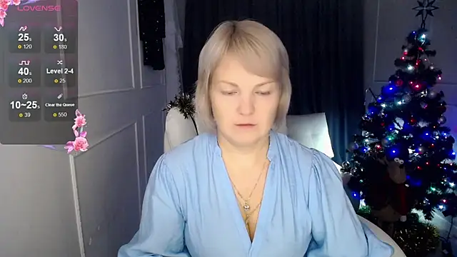 Snapshot of Juarnea chatting on 23, 12, 2024 Juarnea online show from 23, 12, 2024