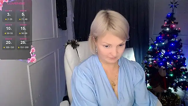 Snapshot of Juarnea chatting on 23, 12, 2024 Juarnea online show from 23, 12, 2024