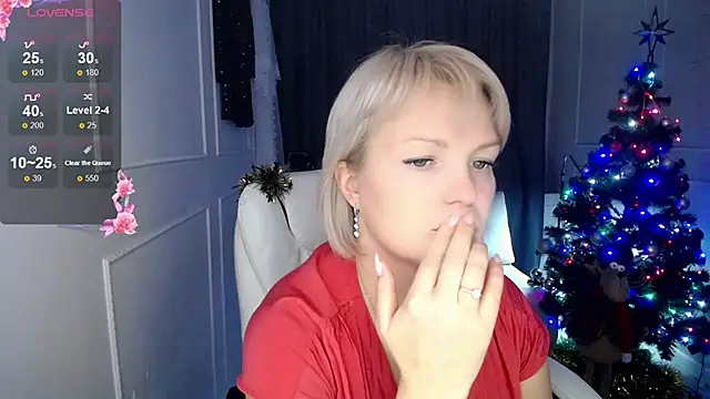 Snapshot of Juarnea chatting on 24, 12, 2024 Juarnea online show from 24, 12, 2024