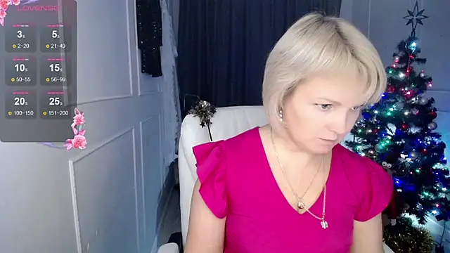 Snapshot of Juarnea chatting on 2, 1, 2025 Juarnea online show from 2, 1, 2025