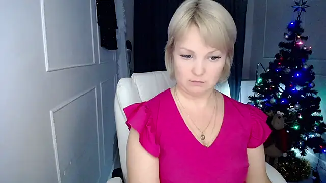 Snapshot of Juarnea chatting on 27, 1, 2025 Juarnea online show from 27, 1, 2025