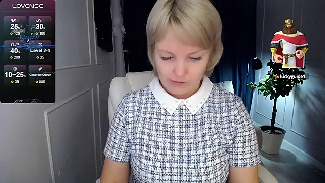 Snapshot of Juarnea chatting on 3, 2, 2025 Juarnea online show from 3, 2, 2025