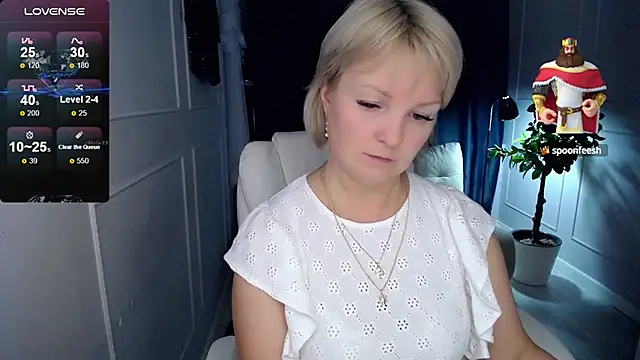Snapshot of Juarnea chatting on 5, 2, 2025 Juarnea online show from 5, 2, 2025