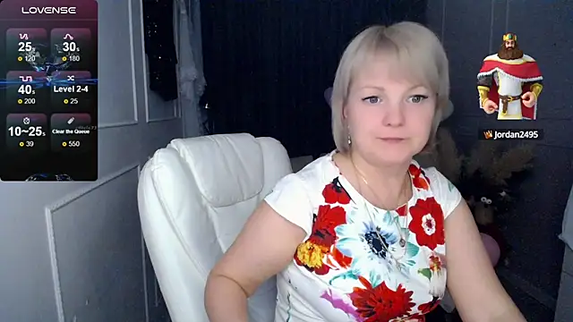Snapshot of Juarnea chatting on 4, 3, 2025 Juarnea online show from 4, 3, 2025