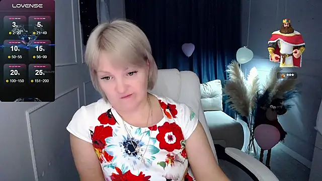 Snapshot of Juarnea chatting on 4, 3, 2025 Juarnea online show from 4, 3, 2025