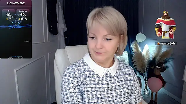 Snapshot of Juarnea chatting on 5, 3, 2025 Juarnea online show from 5, 3, 2025