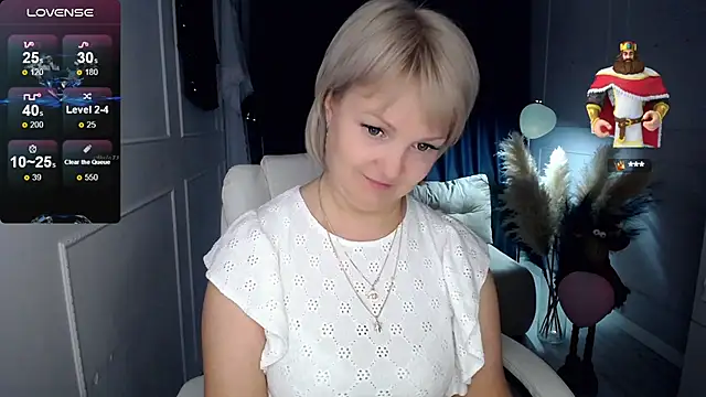 Snapshot of Juarnea chatting on 6, 3, 2025 Juarnea online show from 6, 3, 2025