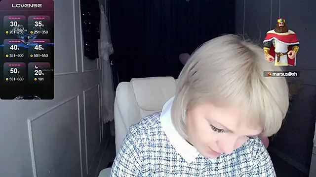 Snapshot of Juarnea chatting on 13, 3, 2025 Juarnea online show from 13, 3, 2025