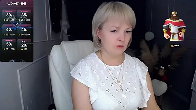 Snapshot of Juarnea chatting on 18, 3, 2025 Juarnea online show from 18, 3, 2025