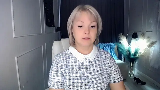 Snapshot of Juarnea chatting on 9, 9, 2025 Juarnea online show from 9, 9, 2025