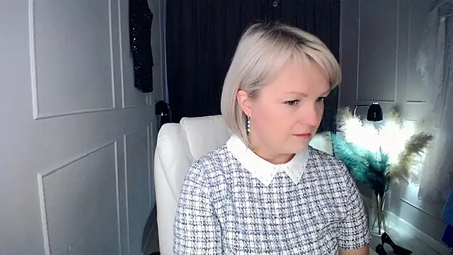 Juarnea online show from 1, 2, 2026