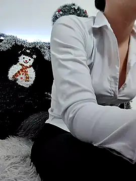 merlinaadams  online show from 13, 12, 2025