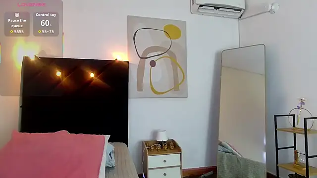 littleebonny online show from 18, 5, 2026