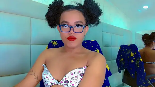 Snapshot of KayleighDreams_ chatting on 7, 2, 2025 KayleighDreams  online show from 7, 2, 2025