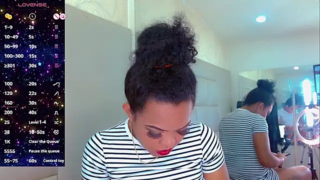 Snapshot of KayleighDreams_ chatting on 9, 3, 2025 KayleighDreams  online show from 9, 3, 2025