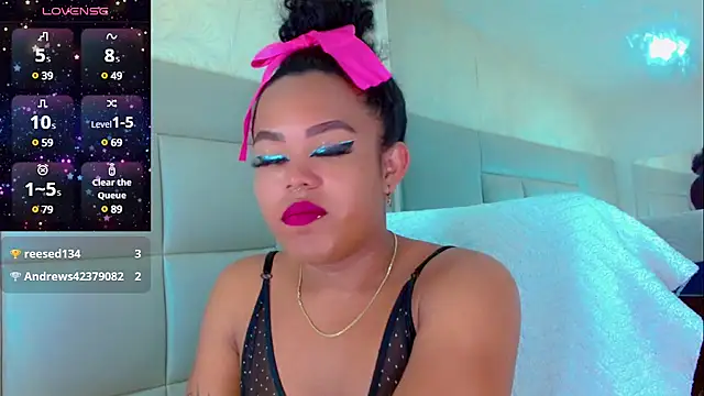 Snapshot of KayleighDreams_ chatting on 11, 3, 2025 KayleighDreams  online show from 11, 3, 2025