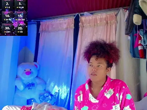Snapshot of KayleighDreams_ chatting on 19, 9, 2025 KayleighDreams  online show from 19, 9, 2025