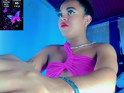 Snapshot of KayleighDreams_ chatting on 8, 10, 2025 KayleighDreams  online show from 8, 10, 2025