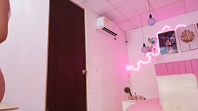 Azul horney online show from 12, 3, 2025