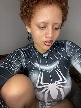 Snapshot of Charlotee_ chatting on 6, 3, 2026 Charlotee online show from 6, 3, 2026