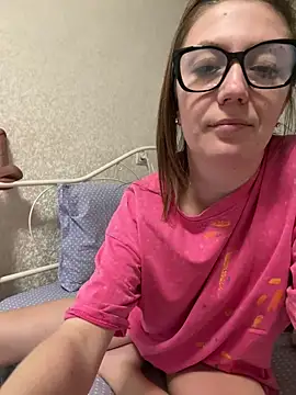 Snapshot of BeatriceTender chatting on 6, 3, 2025 BeatriceTender online show from 6, 3, 2025