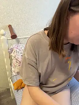 BeatriceTender online show from 4, 3, 2026