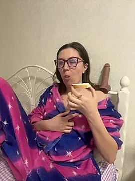 BeatriceTender online show from 15, 3, 2026