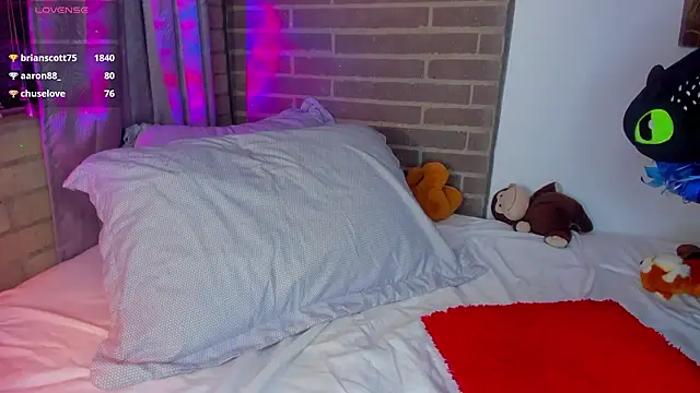 Snapshot of liam_oficial02 chatting on 13, 2, 2026 liam oficial02 online show from 13, 2, 2026