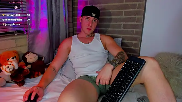 Snapshot of liam_oficial02 chatting on 17, 2, 2026 liam oficial02 online show from 17, 2, 2026