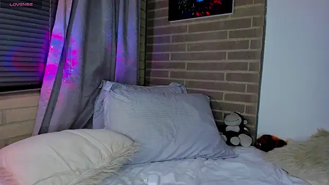 liam oficial02 online show from 22, 4, 2026