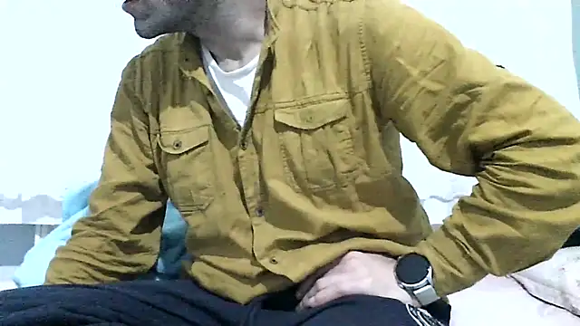 Snapshot of Aktorihann chatting on 19, 10, 2025 Aktorihann online show from 19, 10, 2025