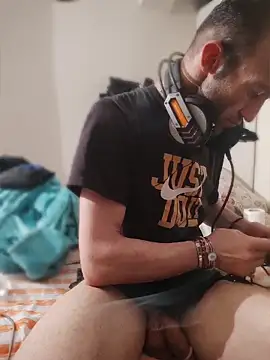 Snapshot of Aktorihann chatting on 24, 3, 2026 Aktorihann online show from 24, 3, 2026