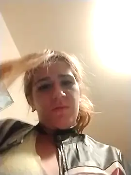 halobabe7620 online show from 17, 10, 2025