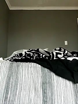 Snapshot of the_greatt chatting on 24, 11, 2025 the greatt online show from 24, 11, 2025