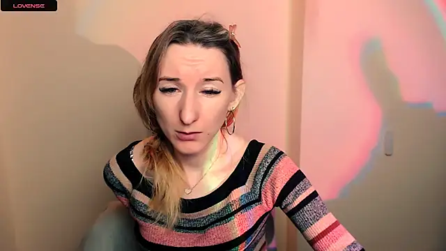 Snapshot of AmandaSell chatting on 30, 10, 2025 AmandaSell online show from 30, 10, 2025