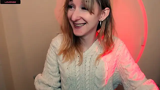 Snapshot of AmandaSell chatting on 18, 11, 2025 AmandaSell online show from 18, 11, 2025