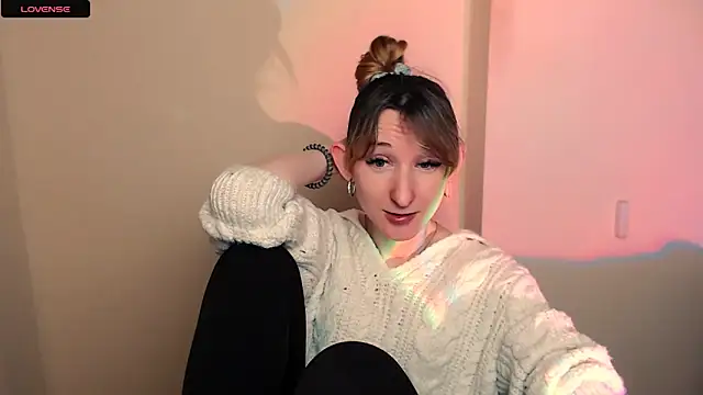 Snapshot of AmandaSell chatting on 21, 11, 2025 AmandaSell online show from 21, 11, 2025