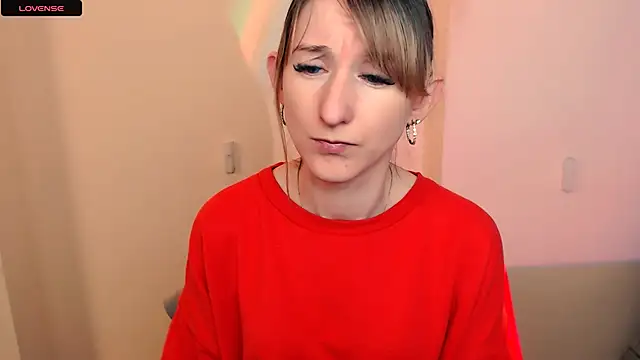 Snapshot of AmandaSell chatting on 24, 11, 2025 AmandaSell online show from 24, 11, 2025