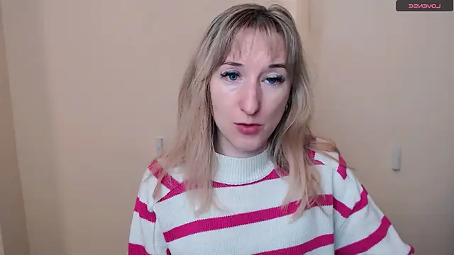 Snapshot of AmandaSell chatting on 15, 4, 2026 AmandaSell online show from 15, 4, 2026