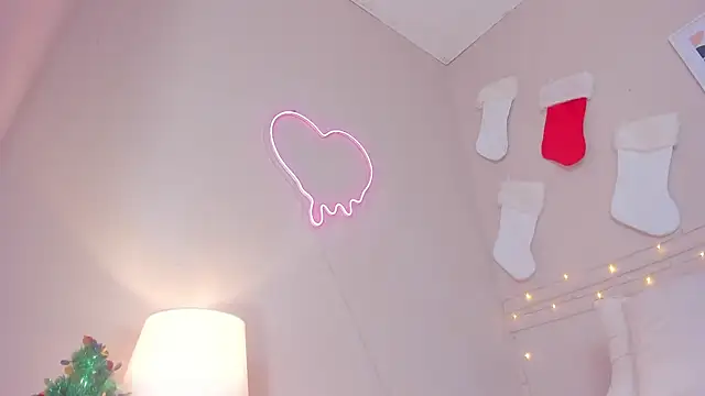 Ashley glow online show from 7, 12, 2024