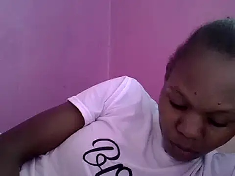 Snapshot of Cute_tamara chatting on 15, 1, 2025 Cute tamara online show from 15, 1, 2025